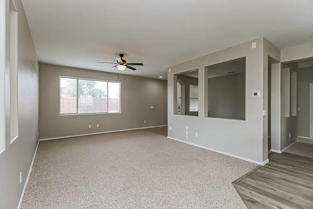 3 bed, 2.0 bath, 1665 sqft, $2,350 — Photo 3