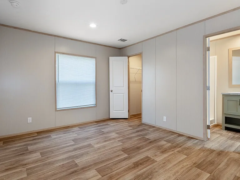 6310 Strawberry Dr — Photo 11