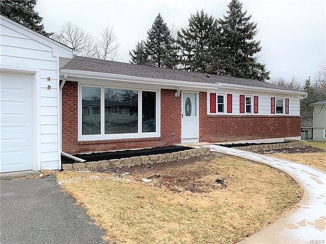 1st image of 29 Park Hill Dr