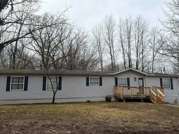 2920 Alpine Dr, Erie, PA 16506