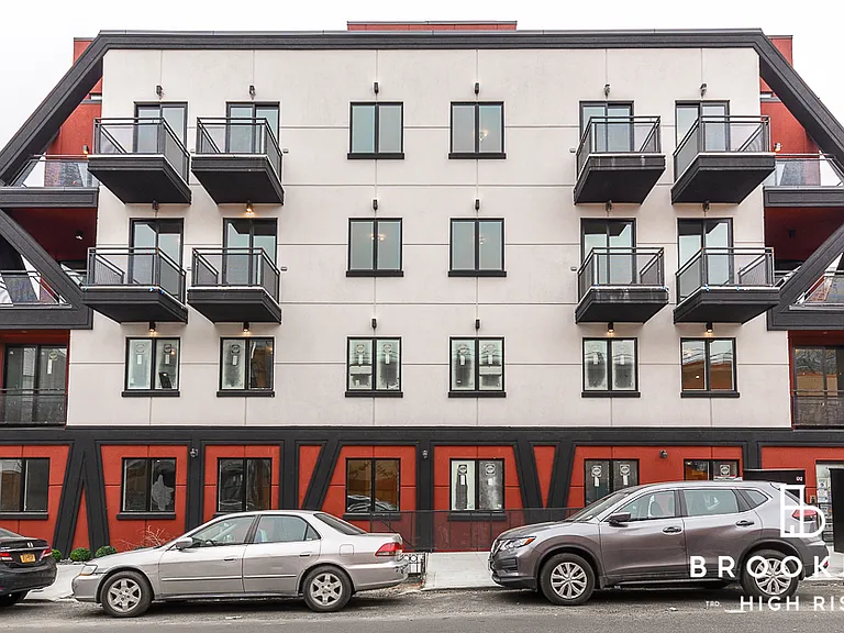 1461 Gates Ave #5E — Photo 13