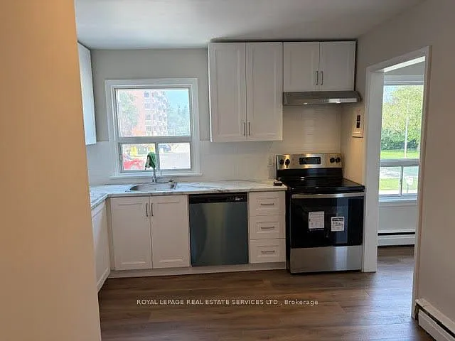 3 bed, $2,200 — Photo 4