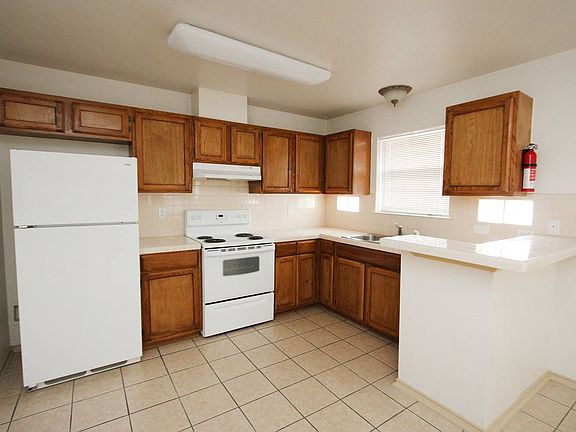 2nd image of 502 Shiloh Dr APT 65