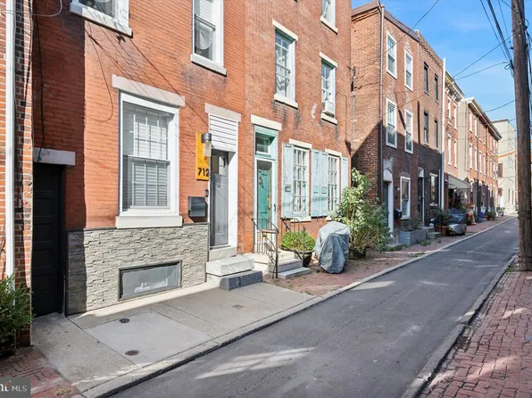 712 N Bodine St, Philadelphia, PA 19123