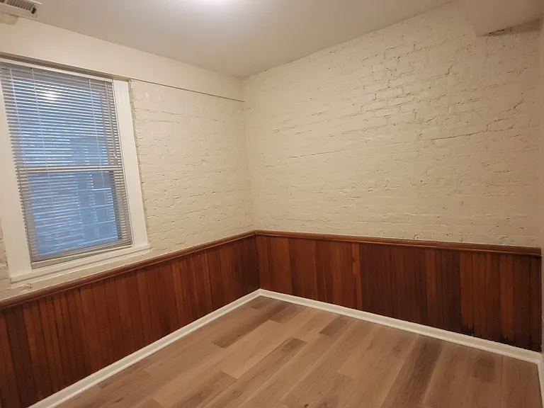 2921 N Albany Ave #G — Photo 8