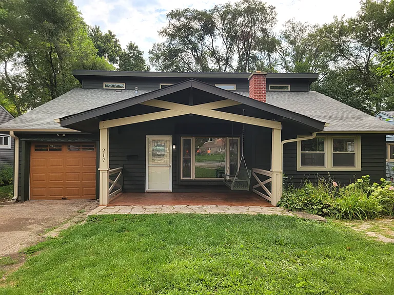 217 N Knollwood Dr — Photo 1