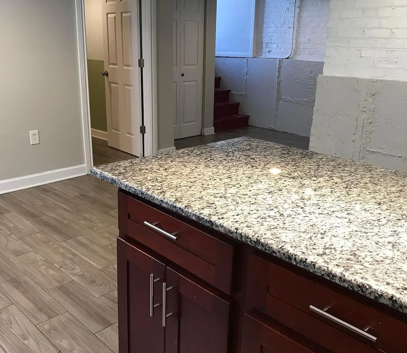 1 bed, 800 sqft, $1,100 — Photo 4