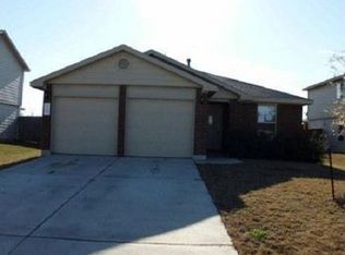 149 Ruby Lake Dr, Kyle, TX 78640