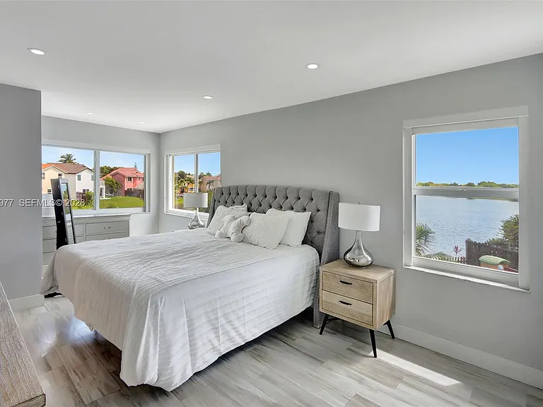 15481 SW 47th Ter — Photo 22