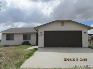 25990 N Woody Dr, Paulden, AZ 86334