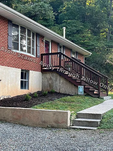 5883 Bent Mountain Rd Photo 1