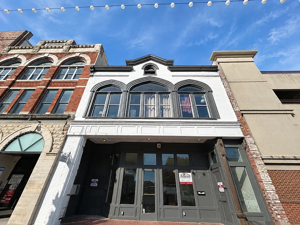 361 E Clayton St Residential Complex