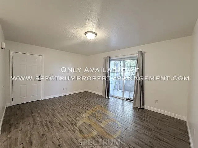 1598 W Westbury Way #C — Photo 3