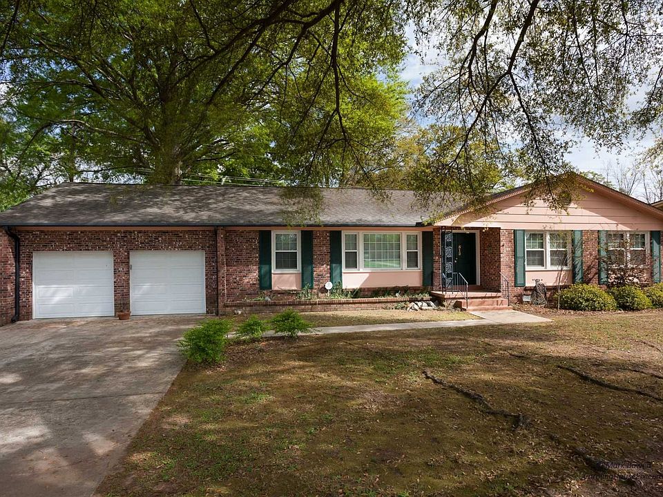 2nd image of 512 Galway Ln