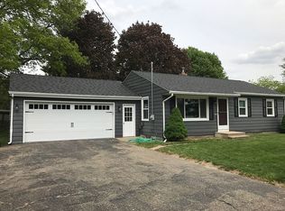 2516 Mapleview Ave, Portage, MI 49024