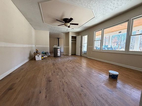 4th image of 1856 E Concord Rd