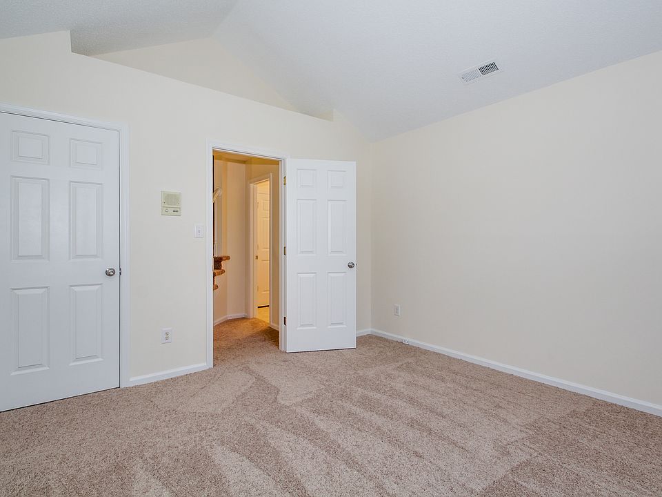 1st image of 201 Amesbury Ln