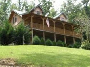 28 Bishop Cove Rd, Fairview, NC 28730