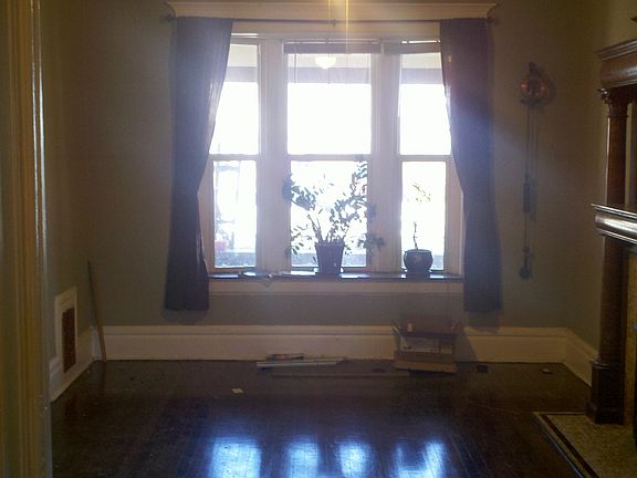 3rd image of 1615 Gilpin St APT 1