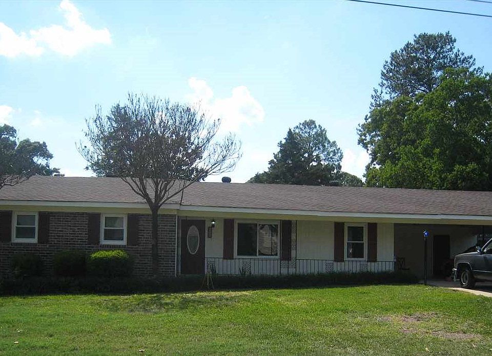 1st image of 202 Highland Dr