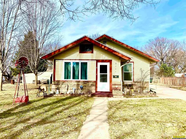 2114 4th Ave, Nebraska City, NE 68410