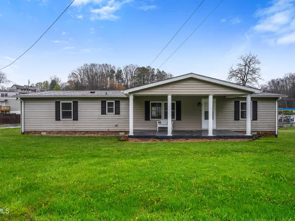 513 Central St SE, Coeburn, VA 24230