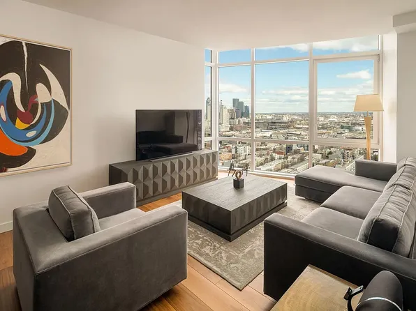 21 India St APT 32E, Brooklyn, NY 11222