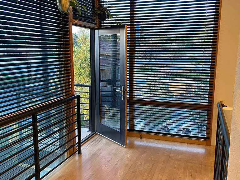 9339 Hilton Ave NE — Photo 30
