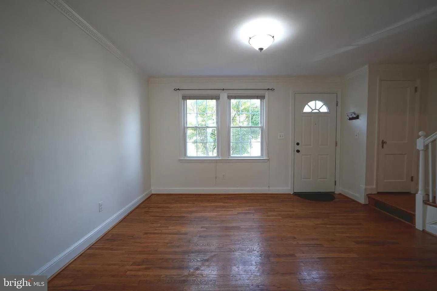 3 bed, 1231 sqft, $2,950 — Photo 2
