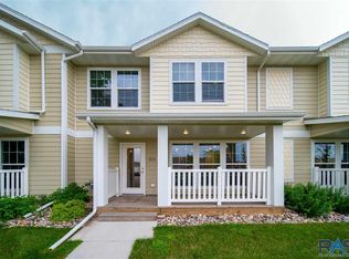 212 N Nesmith Ave, Sioux Falls, SD 57103