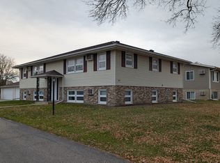1518 10th Ave SE APT 2, Rochester, MN 55904