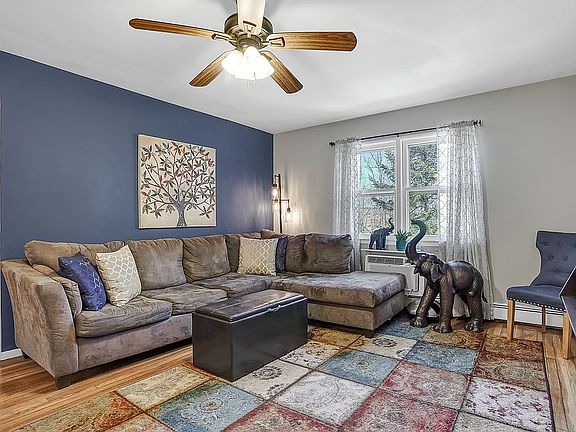 3rd image of 125 N Washington Ave APT 12