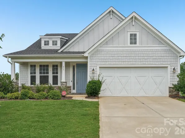 977 Bellegray Ln NW, Concord, NC 28027