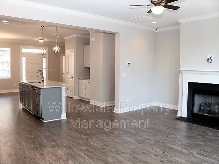 904 Laurel Gate Dr — Photo 18