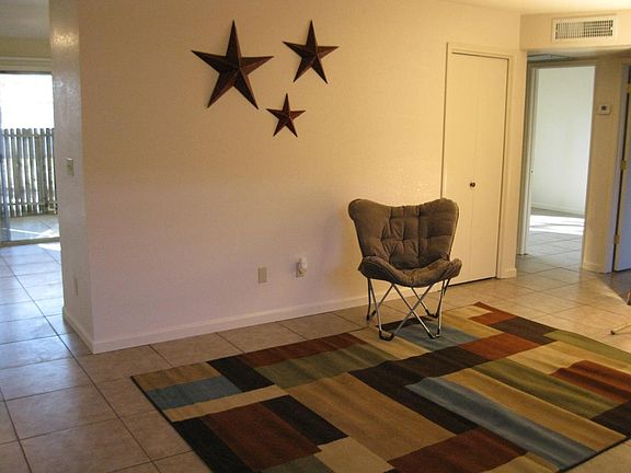 Spacious Living Room-NEW Ceramic Tile Throughout