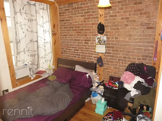Rented by Rennit Inc. | media 35