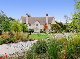 25W451 Plamondon Rd, Wheaton, IL 60189