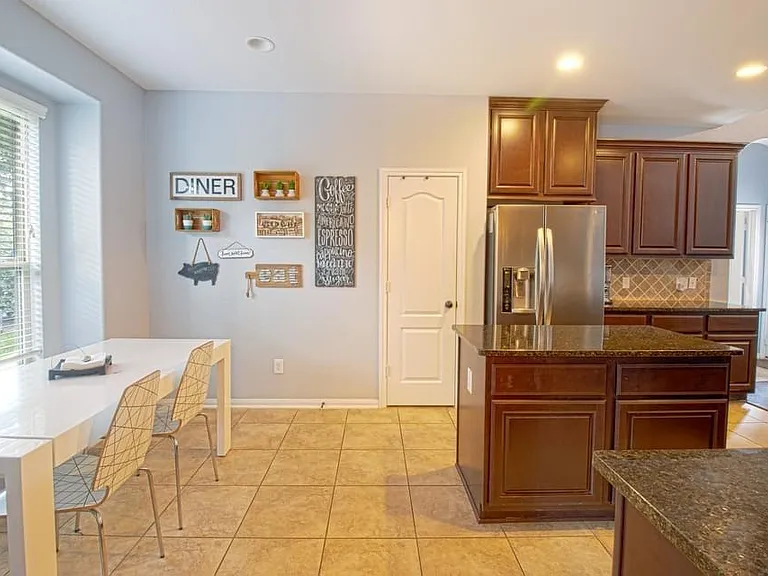 99 Sagamore Ridge Pl — Photo 14