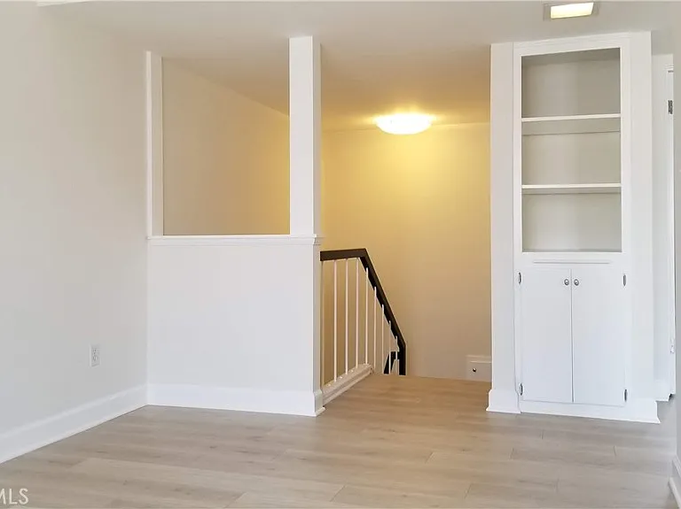 4279 W Sarah St — Photo 17