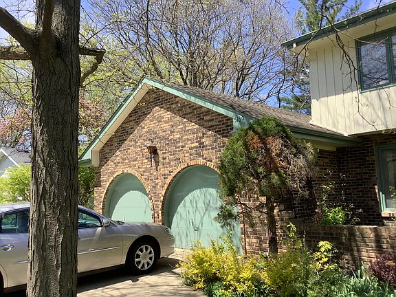 3rd image of 5130 Harvey Ave