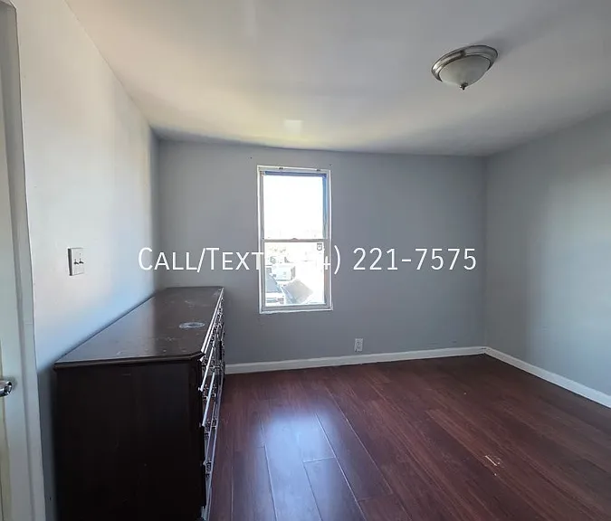 151 Linden St — Photo 7