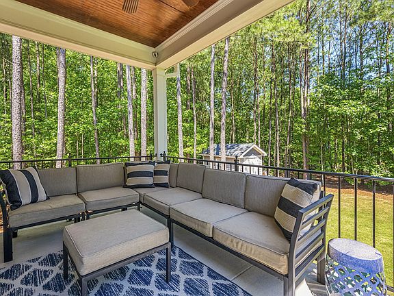 5th image of 307 Cedar Pond Ct