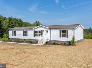 309 Moorefield Rd, Mineral, VA 23117