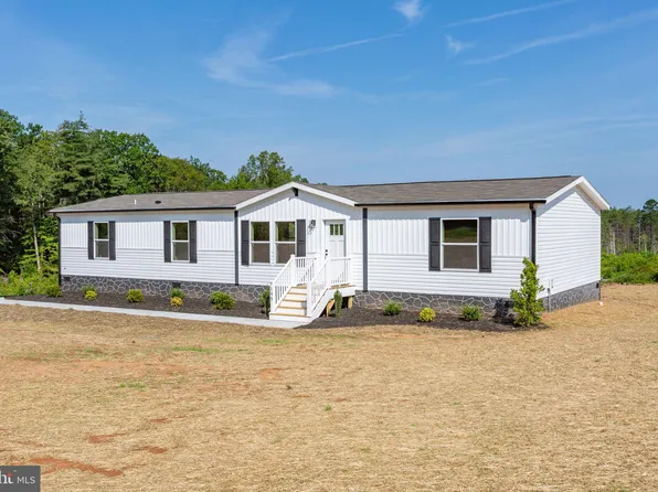 309 Moorefield Rd, Mineral, VA 23117