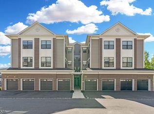100 Harvest Way, Little Falls, NJ 07424