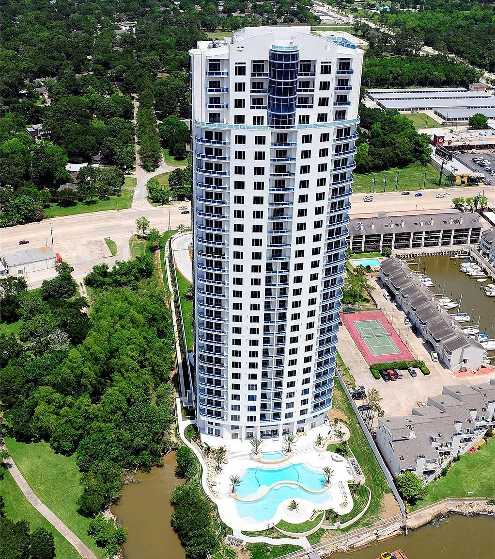 2 bed, 2.0 bath, 1278 sqft, $3,000 — Photo 1