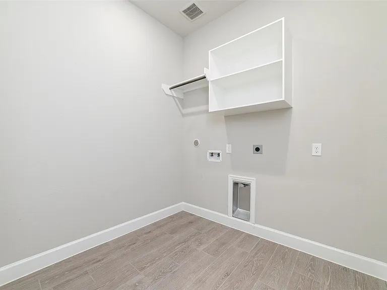 31215 Crescent Hill Dr — Photo 18