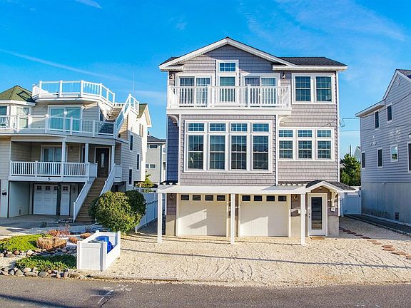 3rd image of 9 E Kirkland Ave