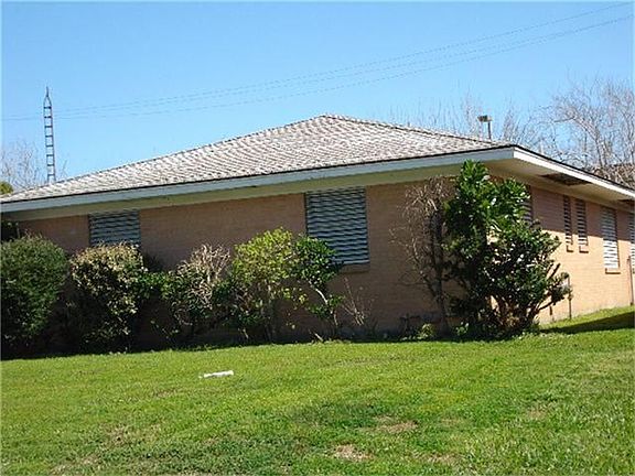 2nd image of 2724 E Palm Cir