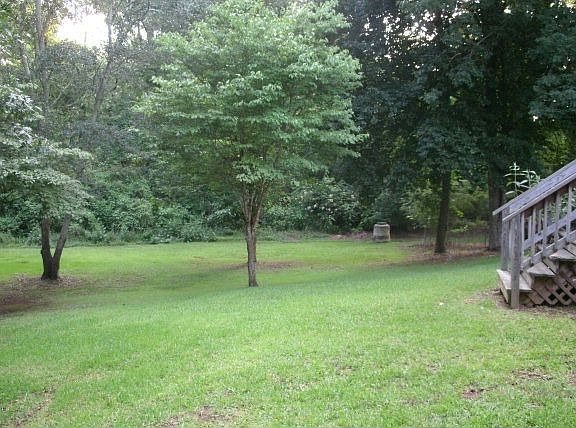 2nd image of 311 Orchard Dr